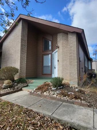 $1,025 | 8427 Cranberry Hill, Unit 2, San Antonio, TX 78254