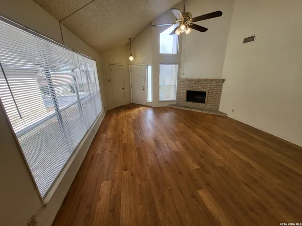 $1,025 | 8427 Cranberry Hill, Unit 2, San Antonio, TX 78254