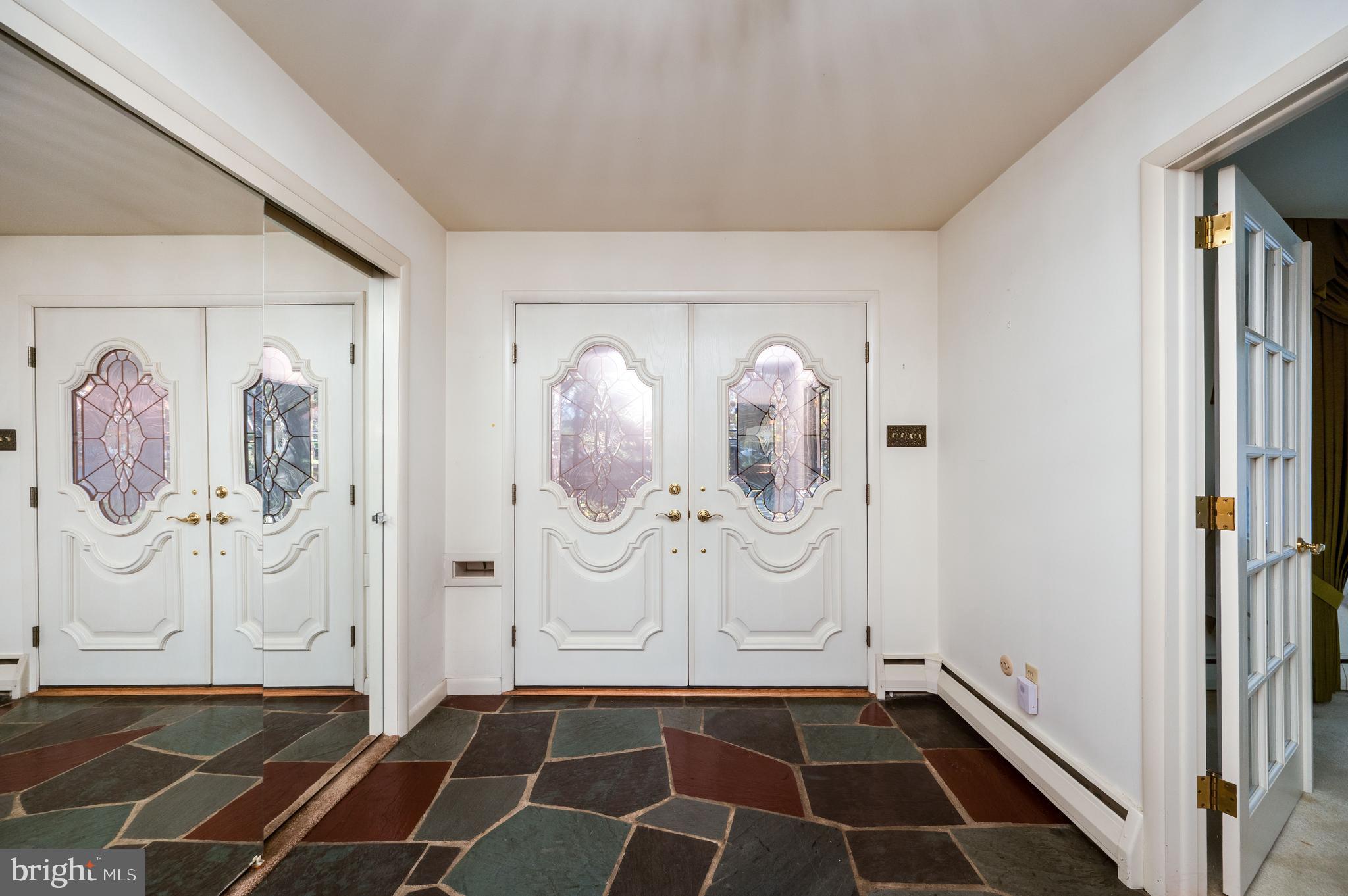 1202 Old Mill Road Wyomissing, PA 19610 - Photo 4 of 58 Flagstone entry