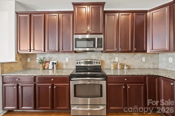 $495,000 | 738 Naramore Street, Davidson, NC 28036