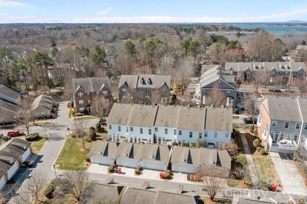 $495,000 | 738 Naramore Street, Davidson, NC 28036