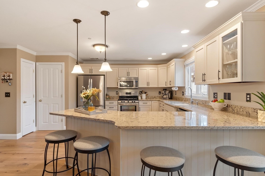 218 Rangeway Road, Unit 292 Billerica, MA 01862 - Photo 10 of 40