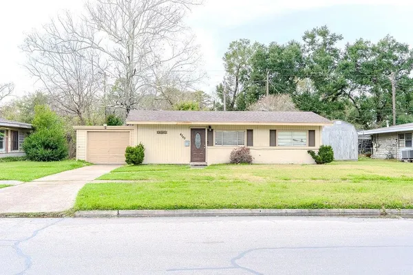 $119,900 | 4565 Beaumont Drive, Beaumont, TX 77708