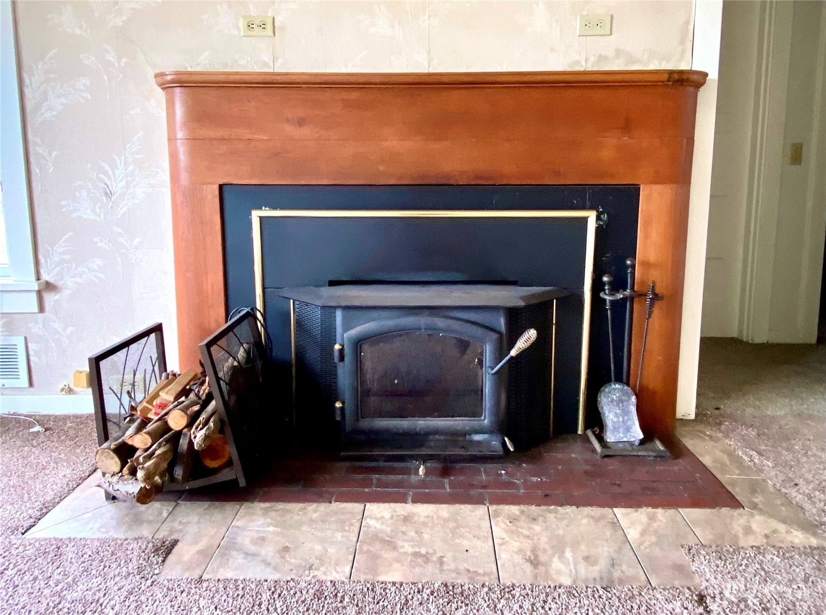 5059 Jones Road Oak Harbor, WA 98277 - Photo 13 of 40 Gallery Image 13