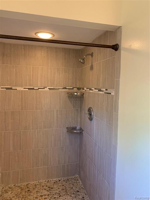 6904 Fox Hills Road Canton, MI 48187 - Photo 10 of 12