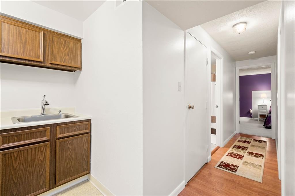 329 Ridge Point Circle, Unit 32B Bridgeville, PA 15017 - Photo 16 of 25