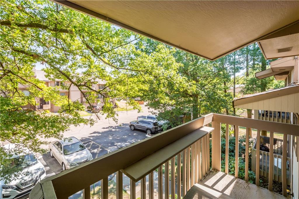 329 Ridge Point Circle, Unit 32B Bridgeville, PA 15017 - Photo 8 of 25