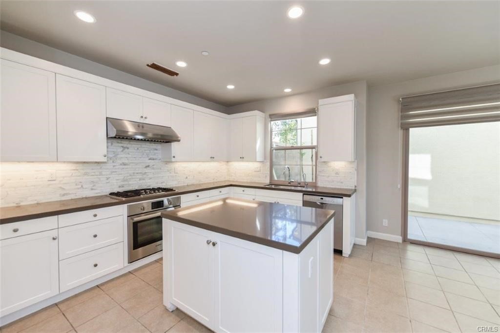 133 Copeland Irvine, CA 92618 - Photo 4 of 25