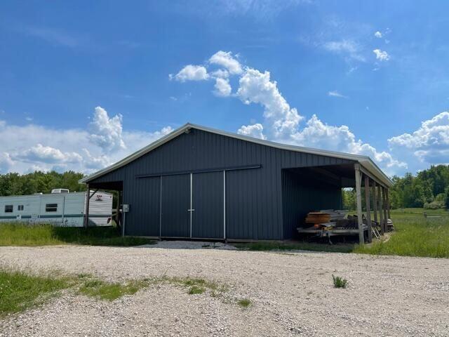 5120 South Deer Lake Road Reed City, MI 49677 - Photo 7 of 14 20210602200625249687000000-o