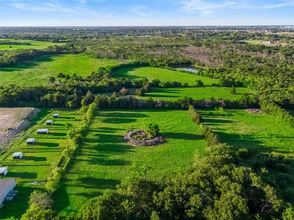 $2,595,000 | 343 East Town East Boulevard, Sunnyvale, TX 75182