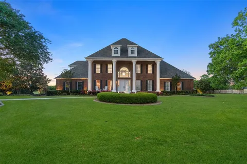 $2,595,000 | 343 East Town East Boulevard, Sunnyvale, TX 75182
