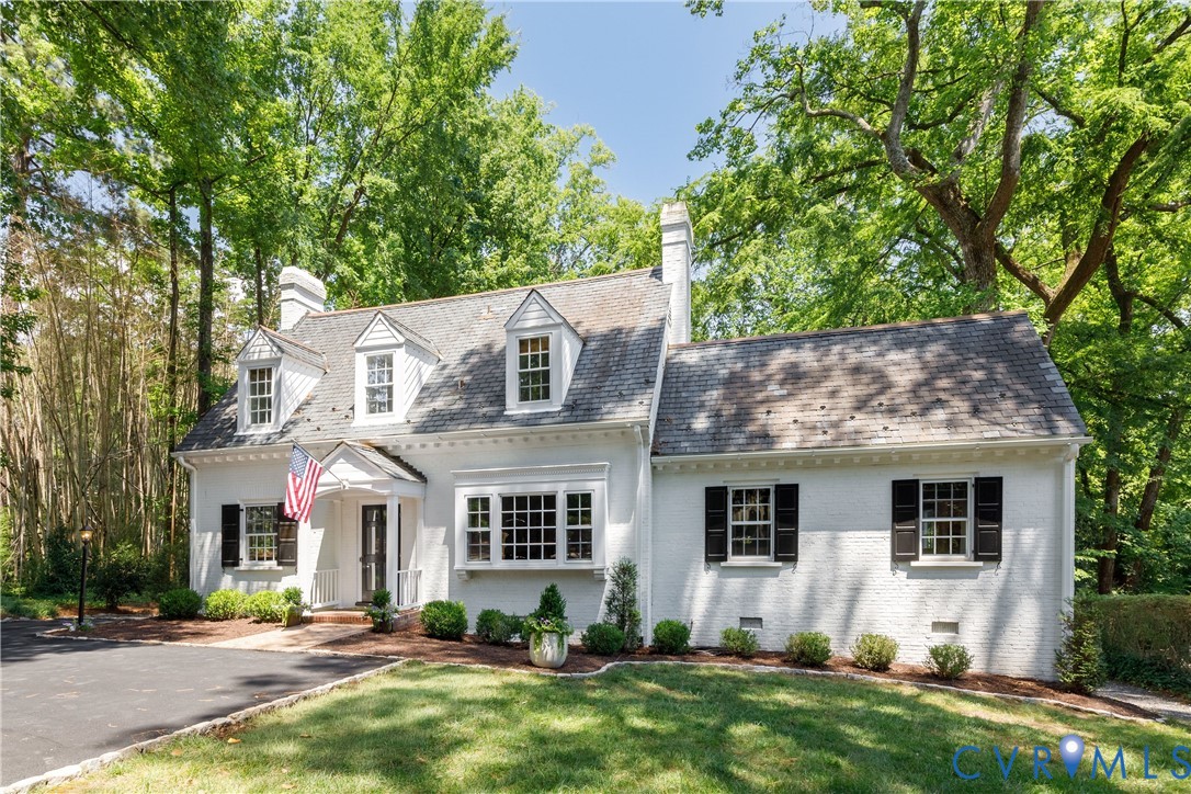 17 Bridgeway Road Richmond, VA 23226 - Photo 1 of 38 Captivating Cape south of River Road on a 3/4+ acr