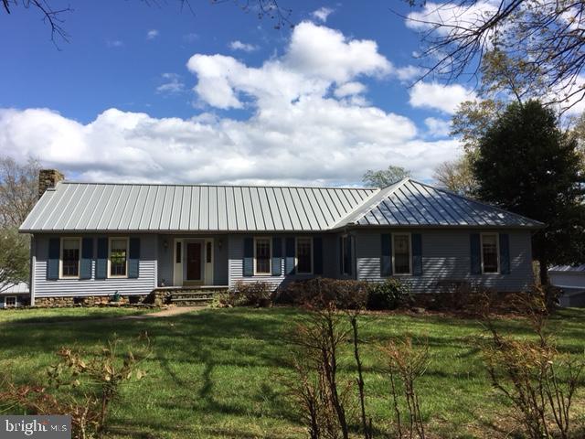 6138 Old Bust Head Road Broad Run, VA 20137 - Photo 2 of 17 Gallery Image 2
