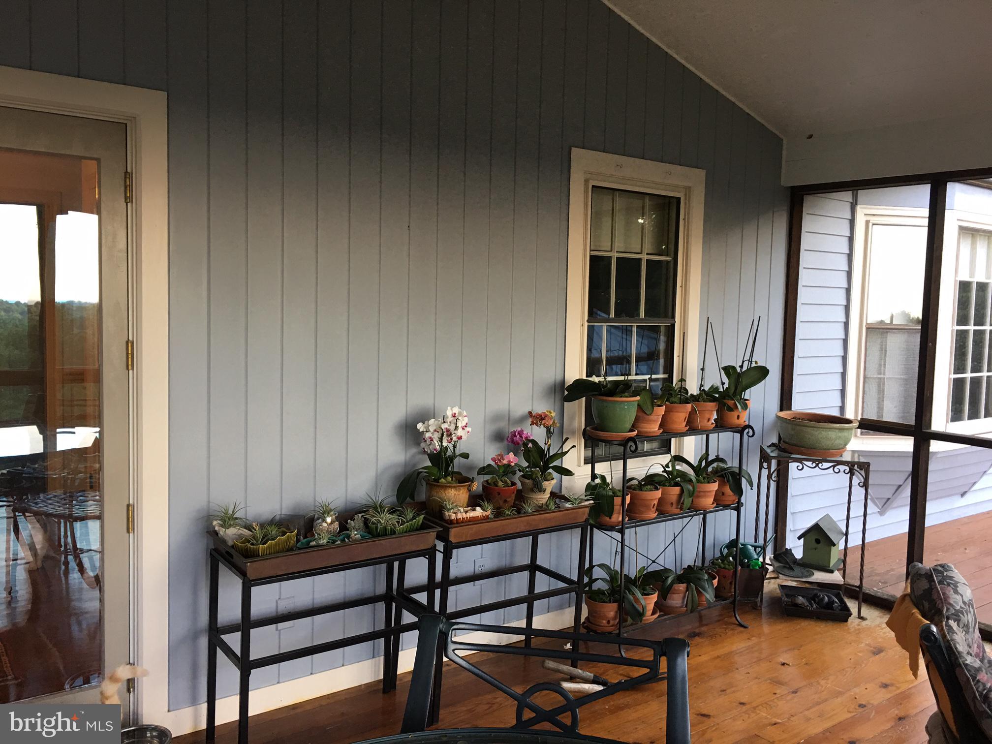 6138 Old Bust Head Road Broad Run, VA 20137 - Photo 16 of 17 Gallery Image 16