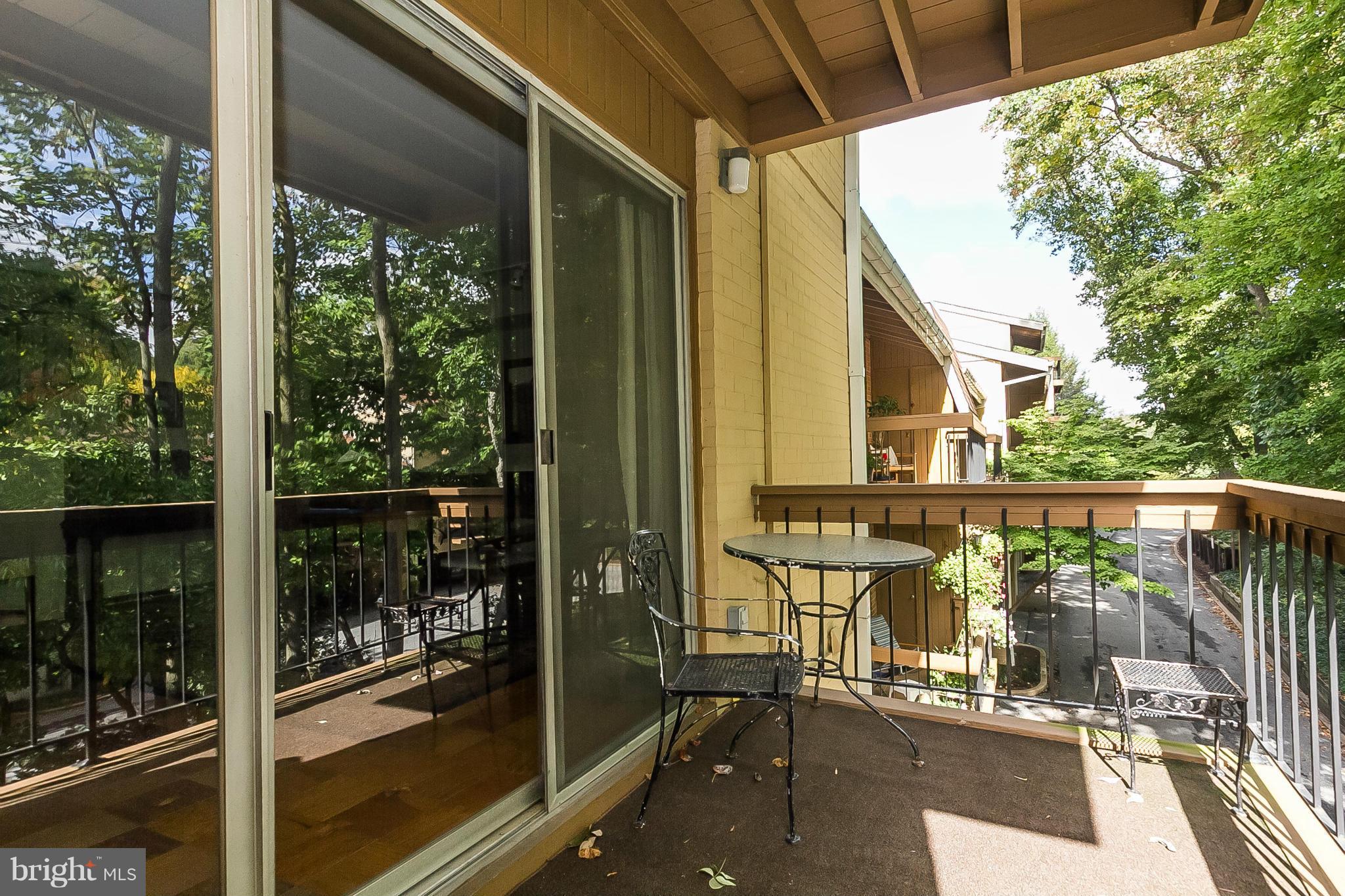 14 Cross Keys Road, Unit 14E Baltimore, MD 21210 - Photo 20 of 30 Exterior (Rear)
