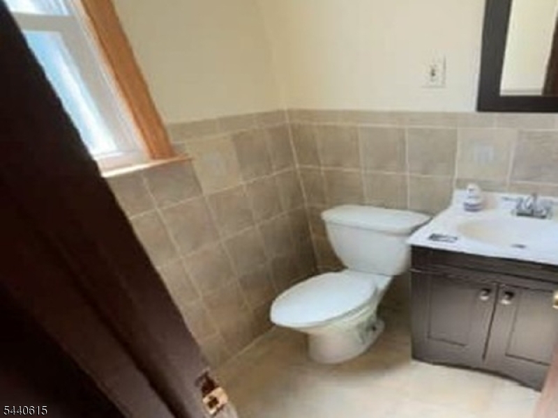 38 Porter Road West Orange, NJ 07052 - Photo 14 of 16 Gallery Image 14