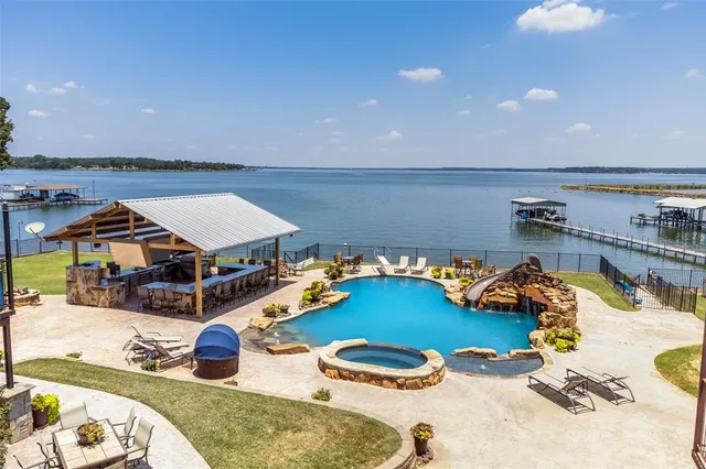 $2,895,000 | 6600 Wells Burnett Road, Fort Worth, TX 76135