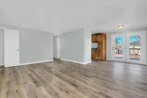 $2,750 | 340 South State Road 2, Hebron, IN 46341