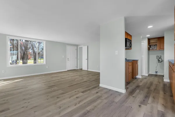 $2,750 | 340 South State Road 2, Hebron, IN 46341