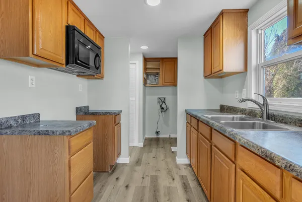 $2,750 | 340 South State Road 2, Hebron, IN 46341