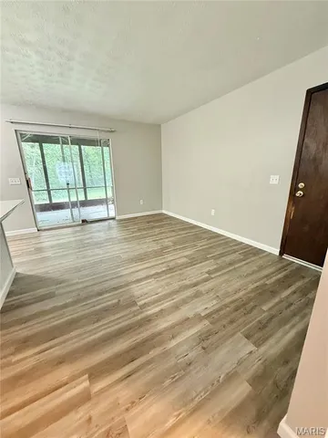 $1,500 | 95 Devon Court, Edwardsville, IL 62025