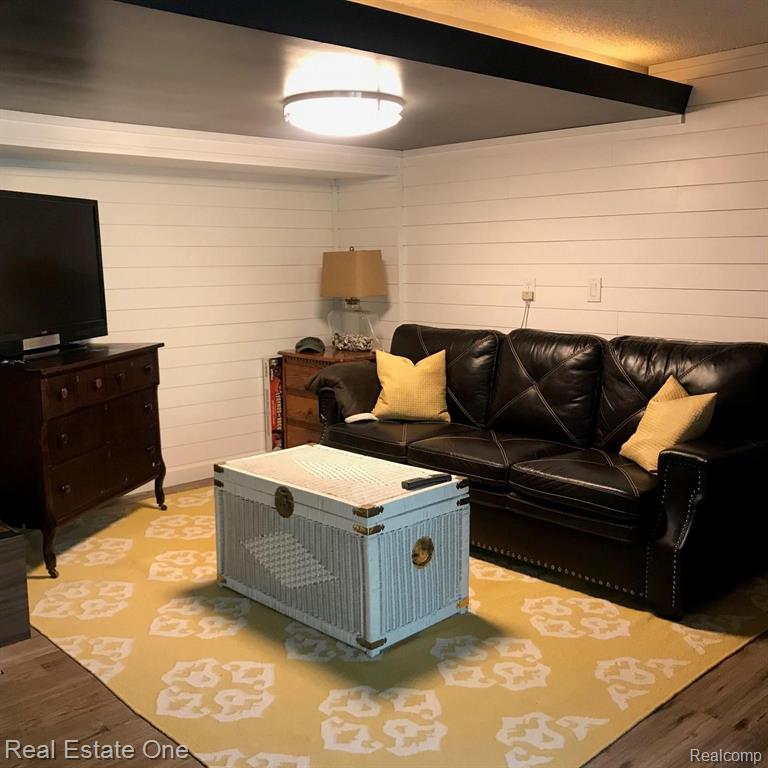865 Viewland Drive Rochester Hills, MI 48309 - Photo 75 of 90