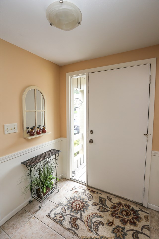 18 Rockingham Court, Unit 141 Bedford, NH 03110 - Photo 4 of 33 Gallery Image 4