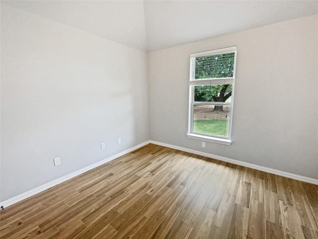 2214 Tree Top Court Granbury, TX 76049 - Photo 19 of 23