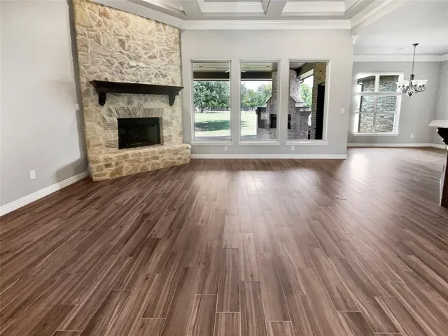 $535,000 | 2214 Tree Top Court, Granbury, TX 76049