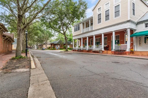 $275,000 | 10000 Southwest 52nd Avenue, Unit 67, Gainesville, FL 32608