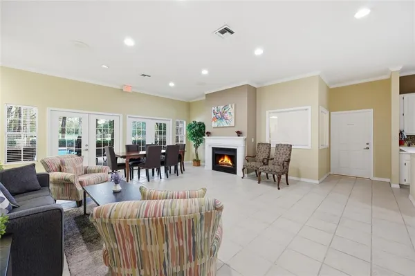 $275,000 | 10000 Southwest 52nd Avenue, Unit 67, Gainesville, FL 32608