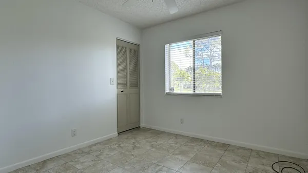 $1,800 | 539 Shady Pine Way, Unit B1, Greenacres, FL 33415