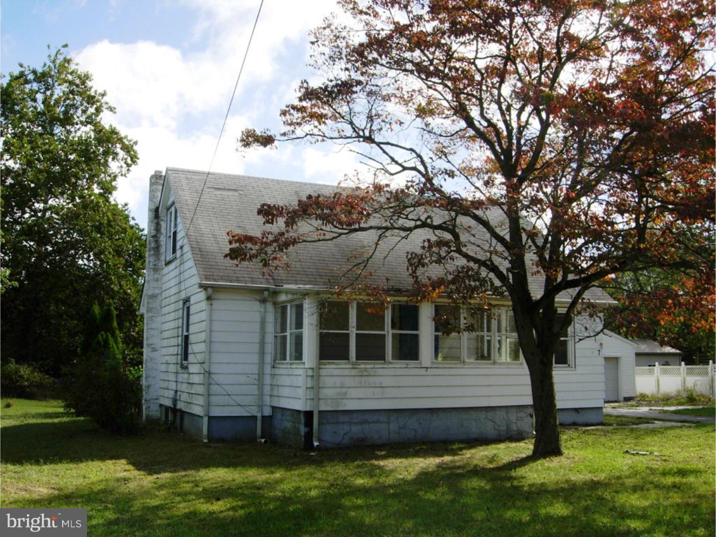 7 South Tilbury Road Salem, NJ 08079 - Photo 2 of 14