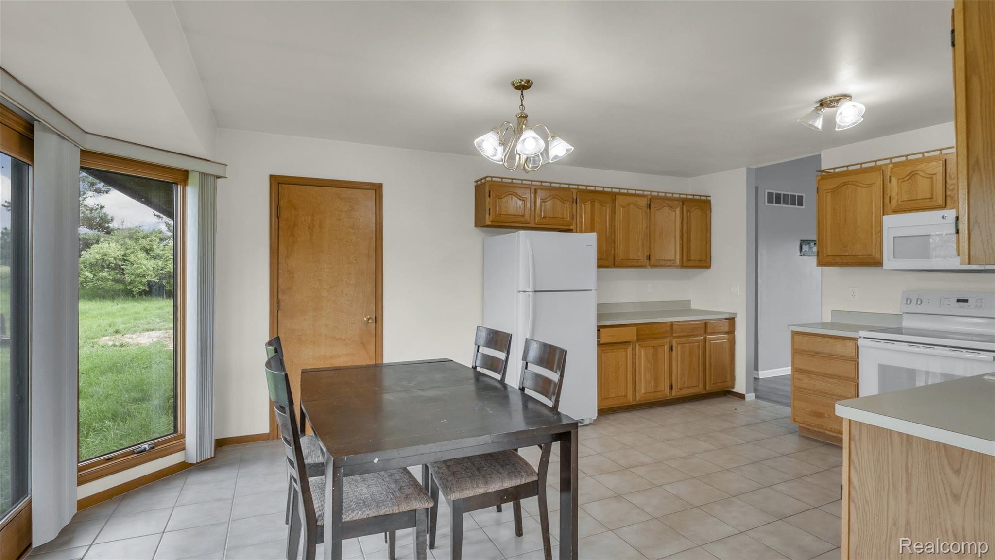 5050 Burton Road Capac, MI 48014 - Photo 16 of 94 018-013-5050-burton-road-mussey-township-mi-finish-048.jpg