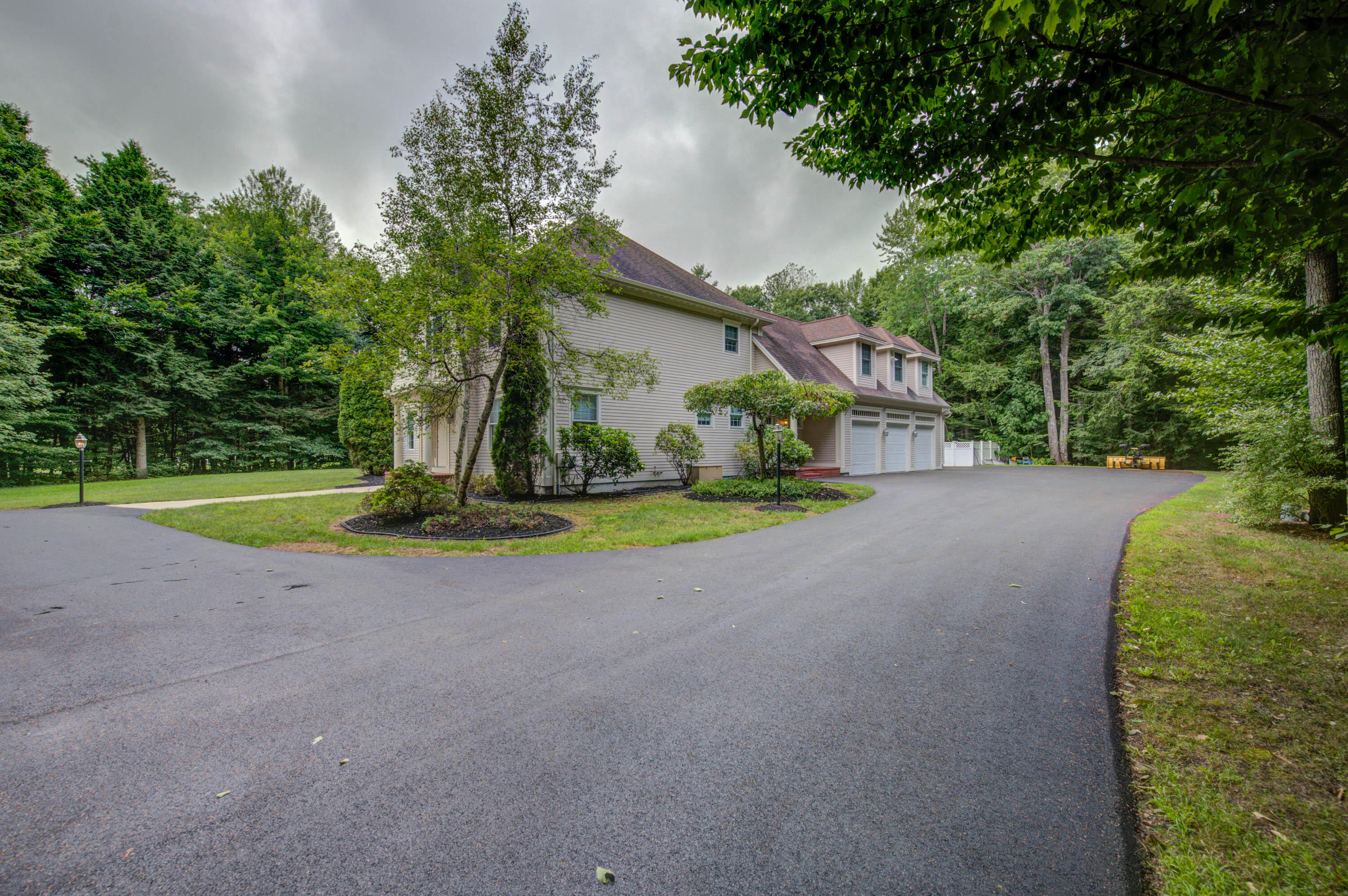 7 Laurel Ridge Road Scarborough, ME 04074 - Photo 1 of 67 pic-7