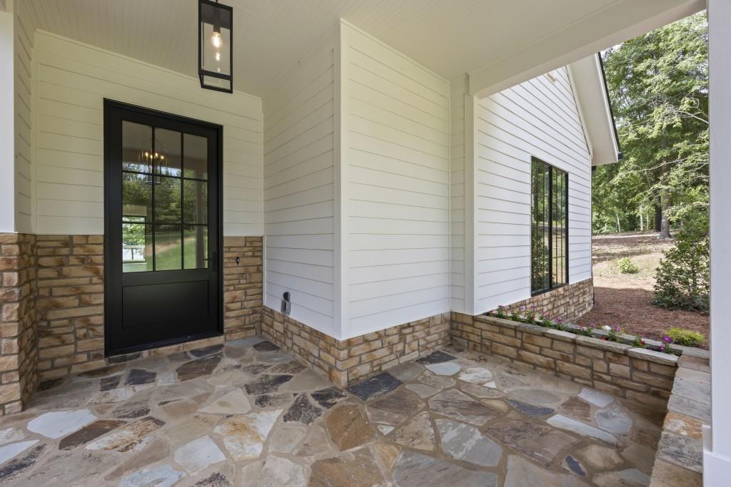 1301 Grayson Pointe Drive Buckhead, GA 30625 - Photo 5 of 56