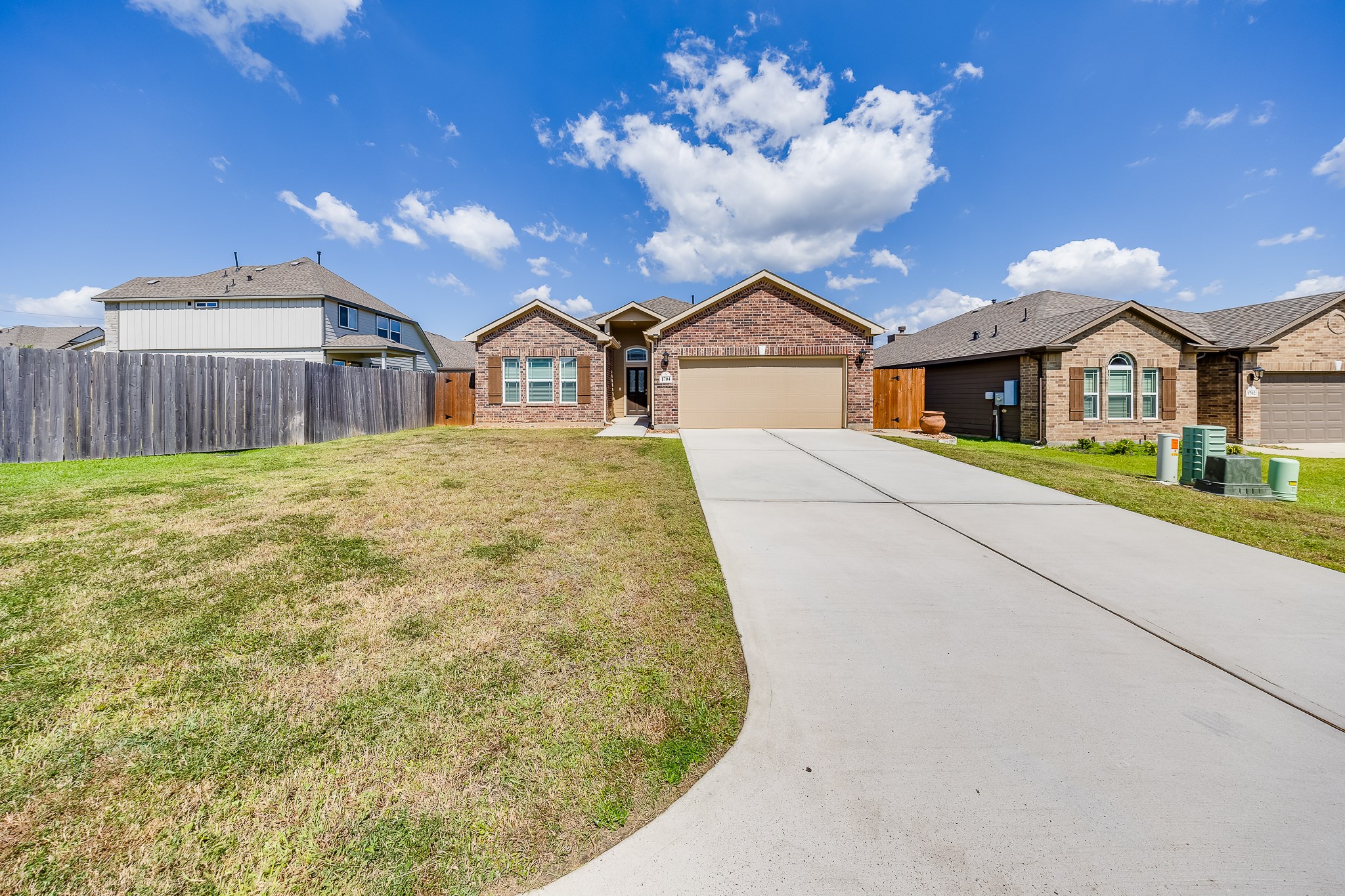 1704 Cindy Lane Conroe, TX 77304 - Photo 9 of 49