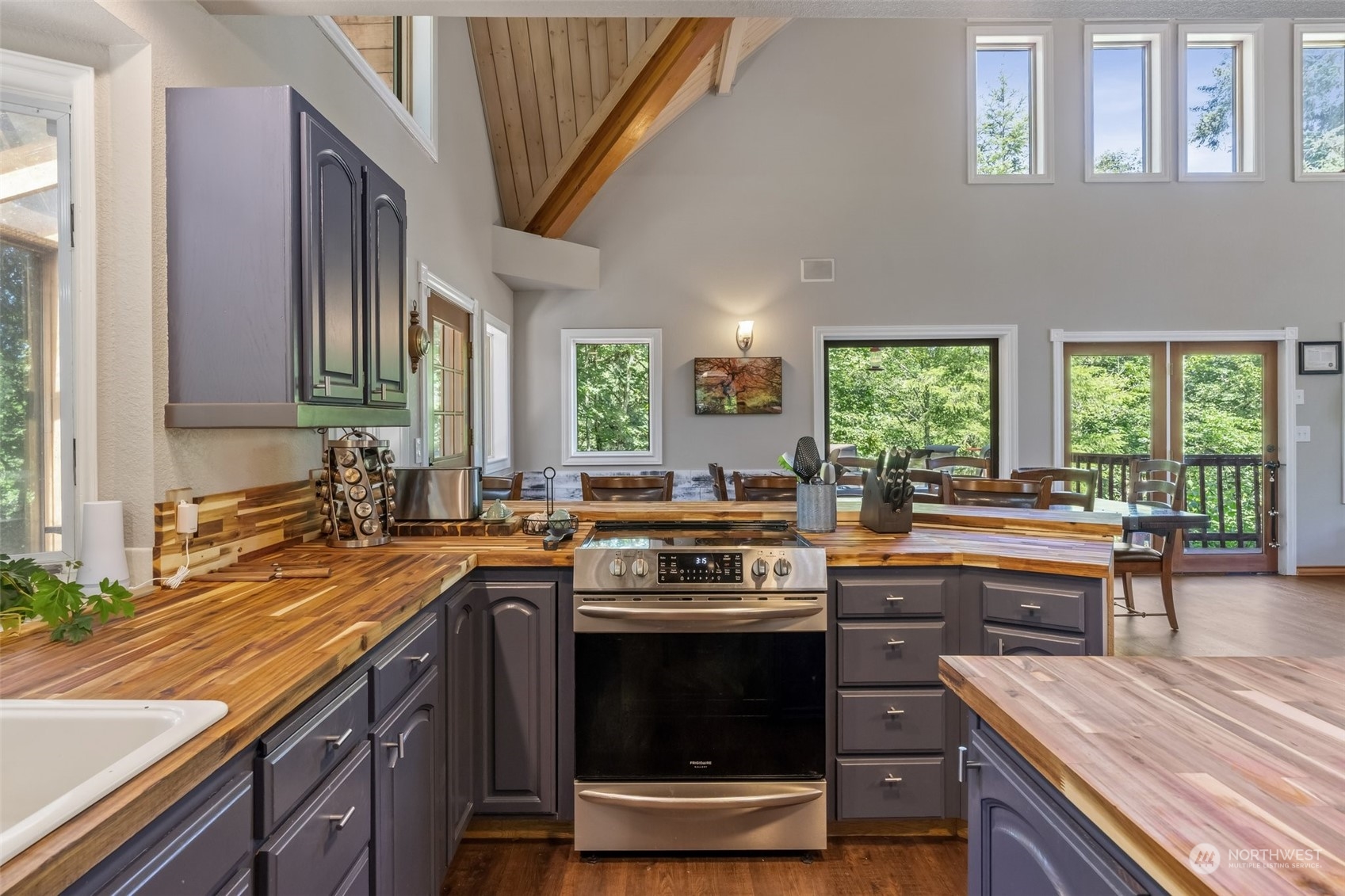 124 Mulford Road Toledo, WA 98591 - Photo 10 of 40 Gallery Image 10