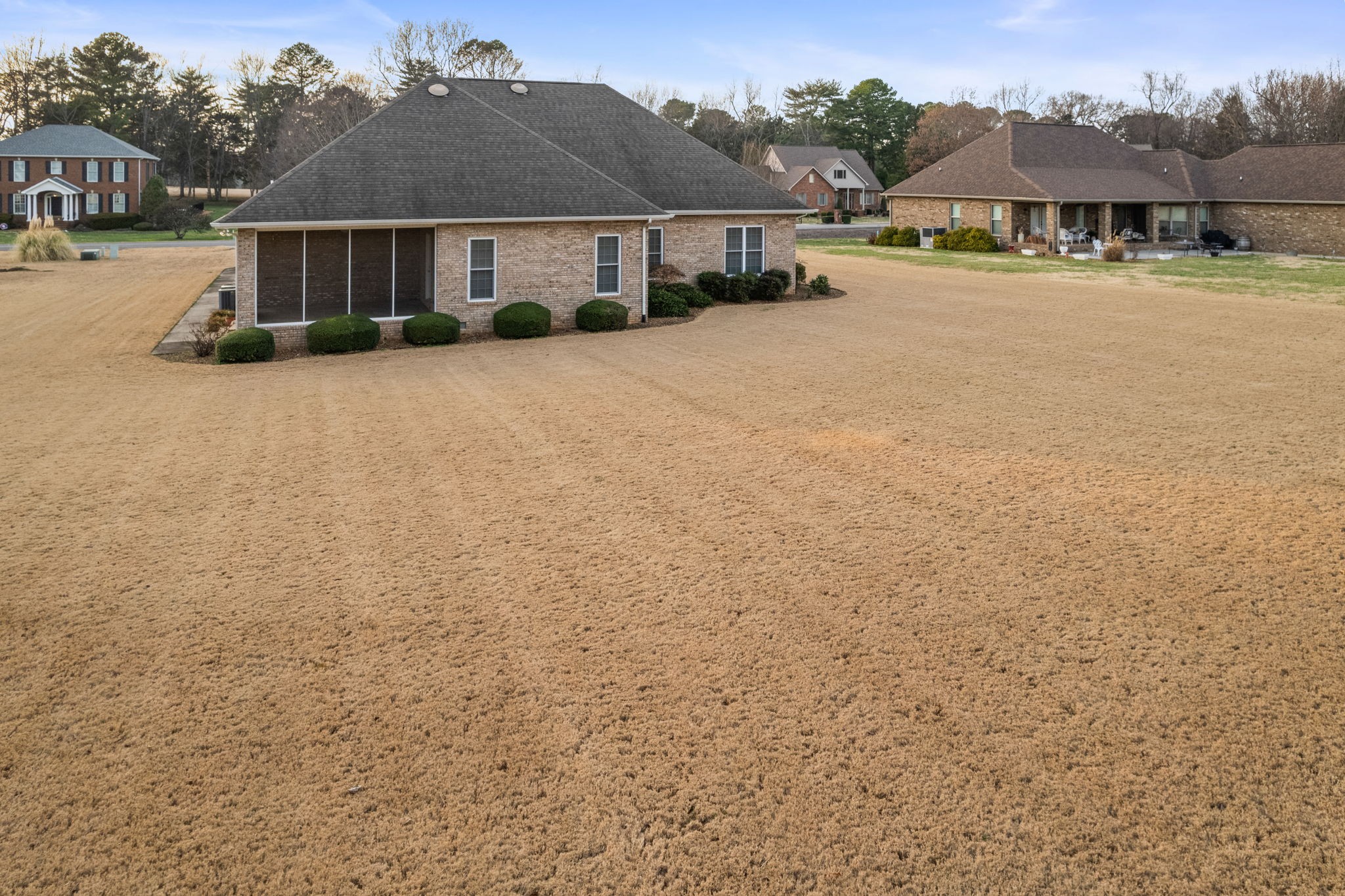 657 Pickney Road Winchester, TN 37398 - Photo 10 of 66 a front view of a house with a yard