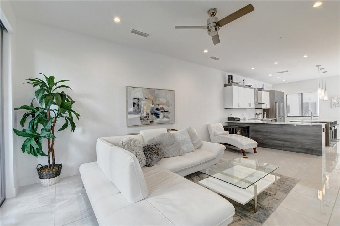 4013 Northwest 17th Way, Unit 4013 Boca Raton, FL 33431 - Photo 11 of 53 Photo 11