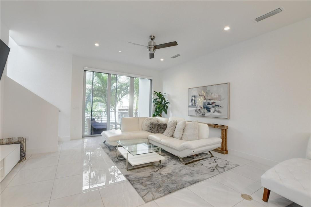 4013 Northwest 17th Way, Unit 4013 Boca Raton, FL 33431 - Photo 10 of 53 Photo 10