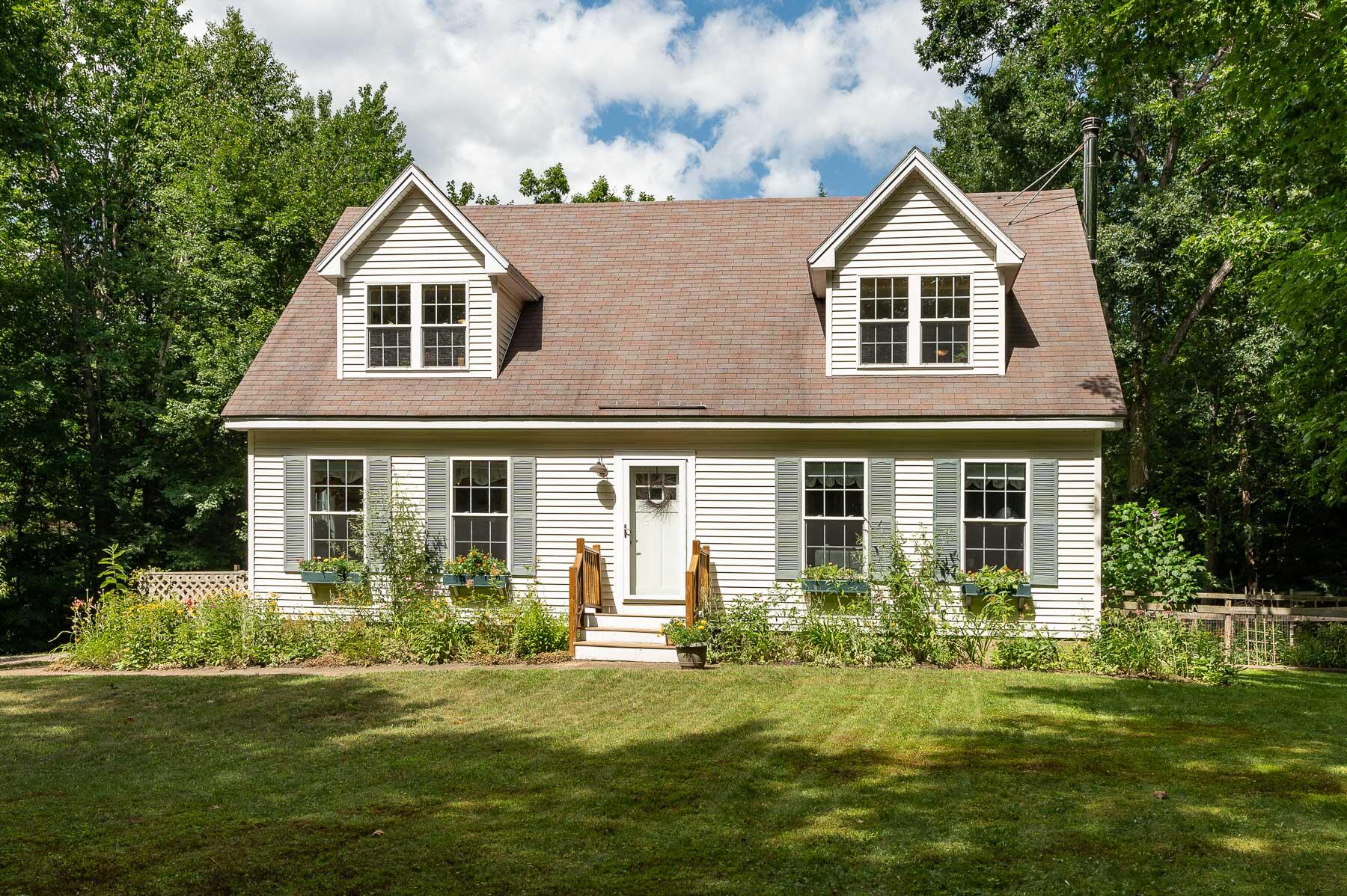 101 Linscott Road North Berwick, ME 03906 - Photo 2 of 39 seacoastrephotography-44 (2)