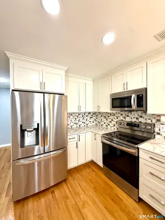 $399,900 | 22 Eastwood Avenue, Waterbury, CT 06705