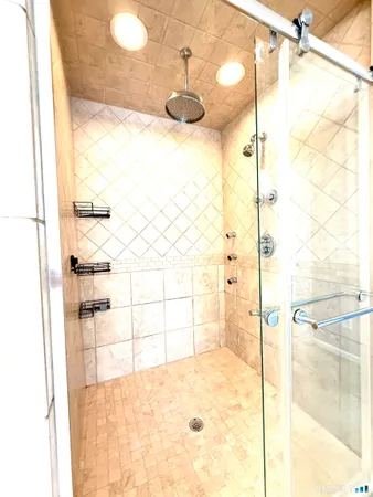 $399,900 | 22 Eastwood Avenue, Waterbury, CT 06705