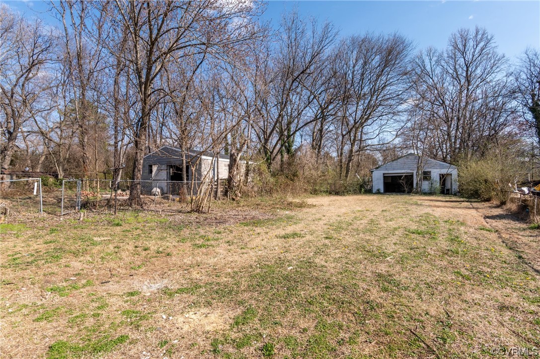 133 Spring Street Petersburg, VA 23803 - Photo 20 of 21 Gallery Image 20