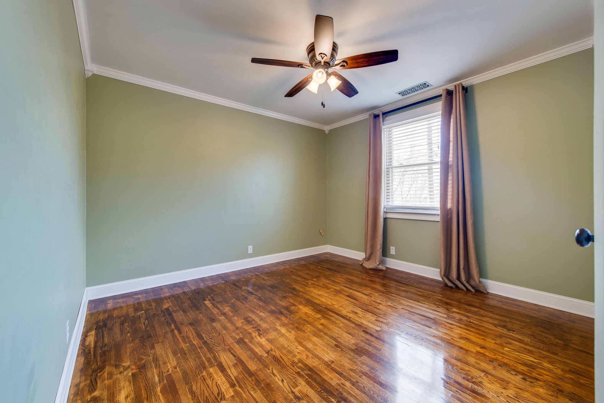 646 Hicks Road Nashville, TN 37221 - Photo 10 of 24 Gallery Image 10
