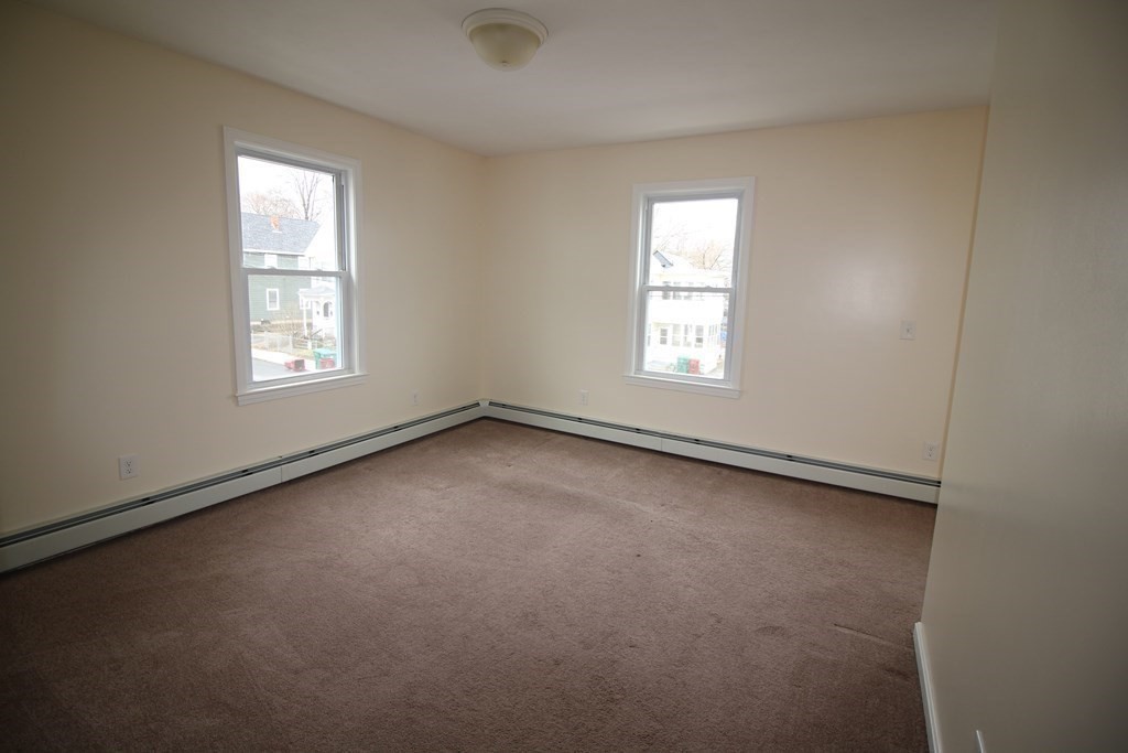 94 Lilley Avenue, Unit 2 Lowell, MA 01850 - Photo 4 of 8