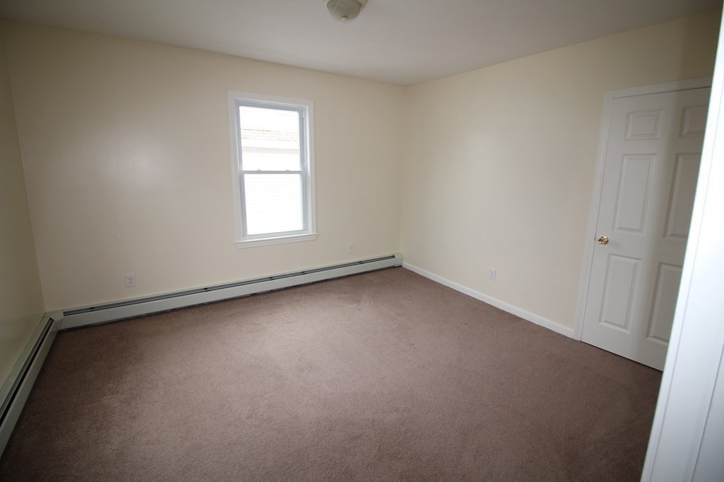 94 Lilley Avenue, Unit 2 Lowell, MA 01850 - Photo 6 of 8