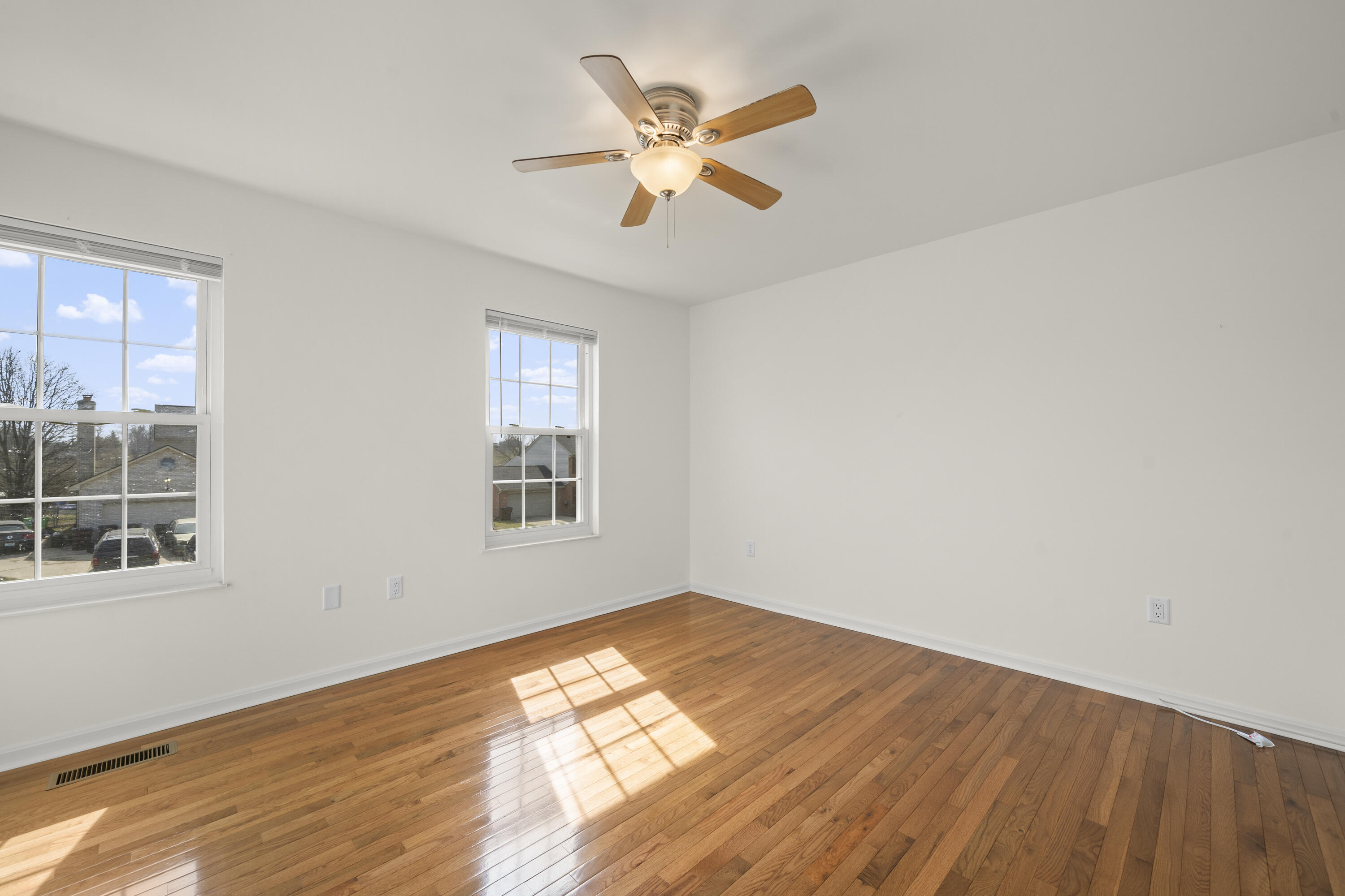 1418 Cayton Road Florence, KY 41042 - Photo 27 of 39 Gallery Image 27