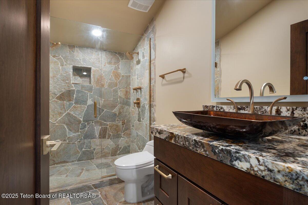 9802 Hiddenwaters Lane Victor, ID 83455 - Photo 24 of 54 32-9802 Hiddenwaters-32